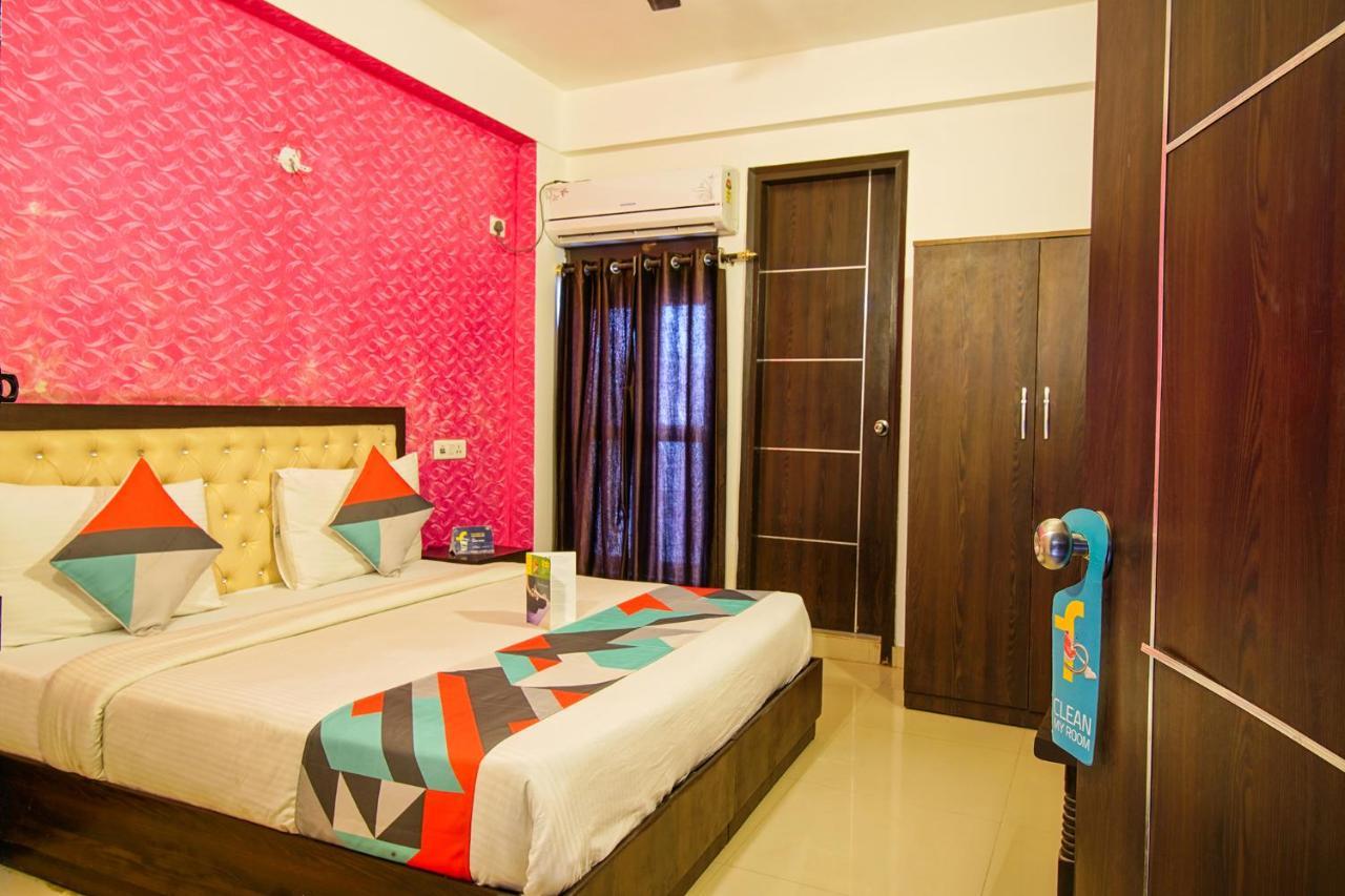 Fabexpress Tp Suite Near Igi Airport Yeni Delhi Dış mekan fotoğraf