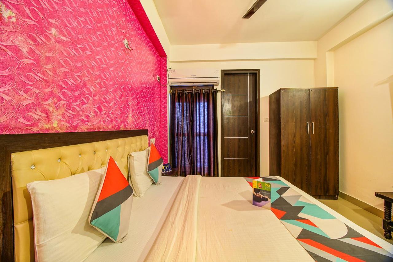 Fabexpress Tp Suite Near Igi Airport Yeni Delhi Dış mekan fotoğraf
